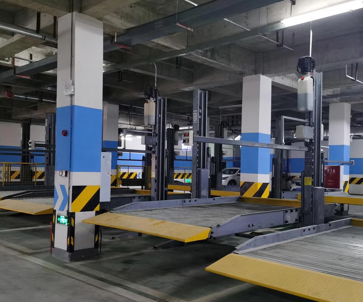 华宁县升降平移机械式停车设备过验收
